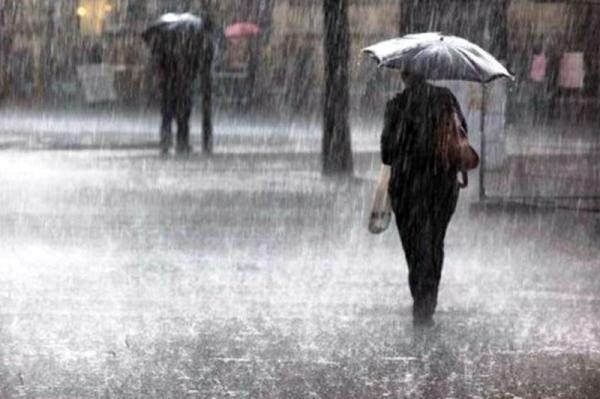 پیش بینی بارش باران و رعدوبرق در بیشتر منطقه ها کشور