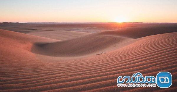 کویری اسرارآمیز و دیدنی که در سمنان جای دارد کویری اسرارآمیز و دیدنی که در سمنان جای دارد